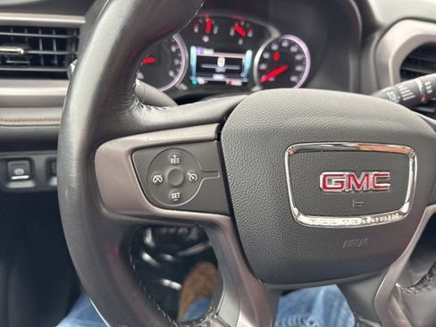 Used 2019 GMC Acadia SLT image 14