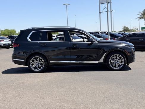 Used 2024 BMW X7 xDrive40i AWD/4WD image 5