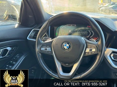 Used 2019 BMW 330i xDrive Sedan w/ Convenience Package image 17
