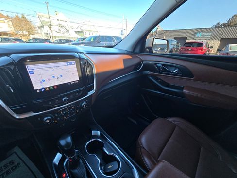 Used 2021 Chevrolet Traverse High Country w/ LPO, Floor Liner Package image 12