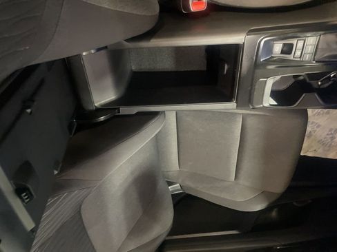 Used 2025 Toyota Camry LE image 23