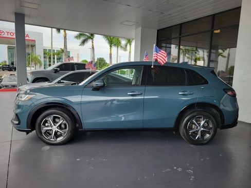 Used 2024 Honda HR-V EX-L image 7