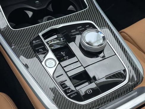 Certified 2025 BMW X5 M60i w/ Executive Package image 38