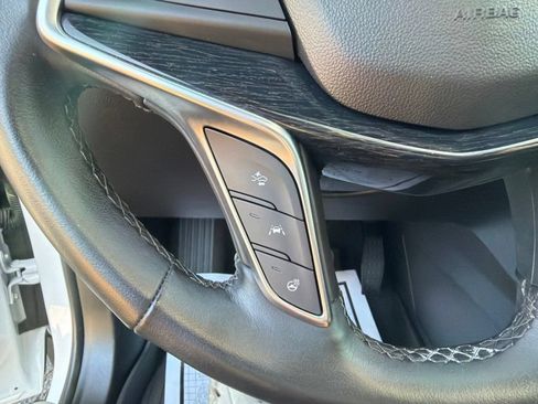 Used 2022 Cadillac XT5 Premium Luxury w/ Technology Package FWD image 27