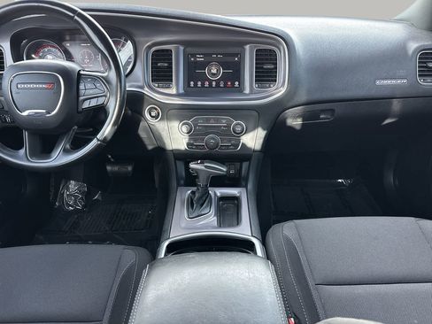 Used 2019 Dodge Charger SXT image 14