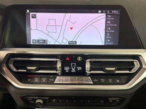 Used 2021 BMW M440i Convertible w/ Premium Package image 2