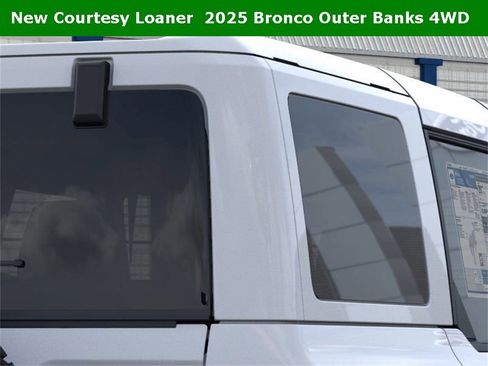 New 2025 Ford Bronco Outer Banks image 57