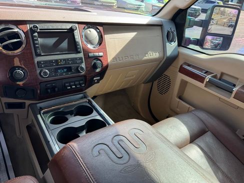 Used 2011 Ford F350 King Ranch w/ King Ranch w/Chrome Pkg image 30