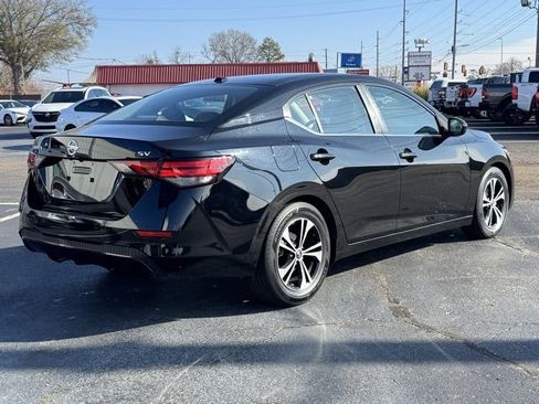 Used 2022 Nissan Sentra SV w/ Trunk Package image 5