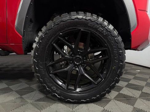 New 2026 Toyota Tundra Limited AWD/4WD image 9