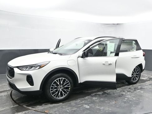 New 2026 Ford Escape SE image 53