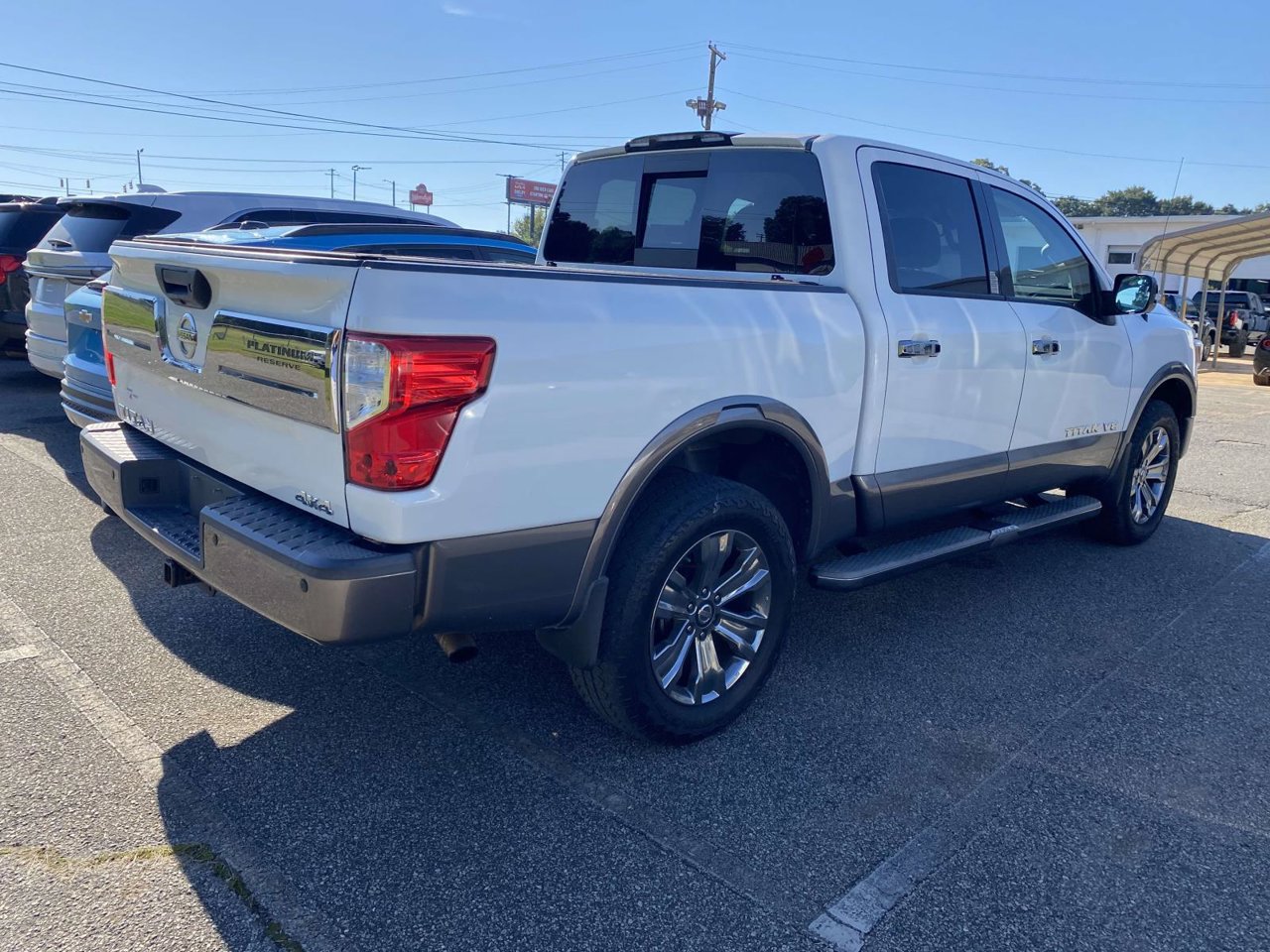 Used 2018 Nissan Titan Platinum Reserve w/ Platinum Utility Package AWD/4WD image 5