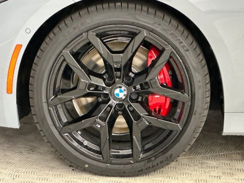 New 2026 BMW 330i Sedan w/ M Sport Package image 11