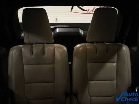 Used 2011 Ford Explorer Limited w/ 301A Rapid Spec Order Code image 32