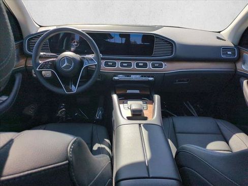 Used 2025 Mercedes-Benz GLE 350 4MATIC image 19