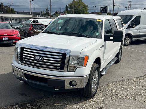 Used 2011 Ford F150 XLT w/ XLT Chrome Pkg AWD/4WD image 3
