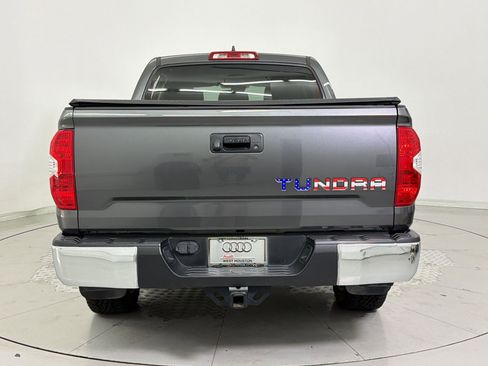 Used 2021 Toyota Tundra SR5 w/ SR5 Upgrade Package image 10