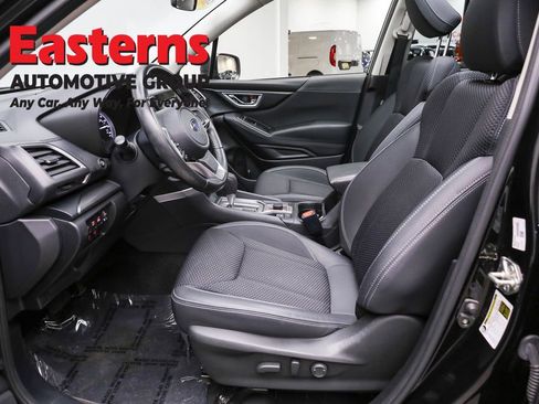 Used 2023 Subaru Forester Premium image 14