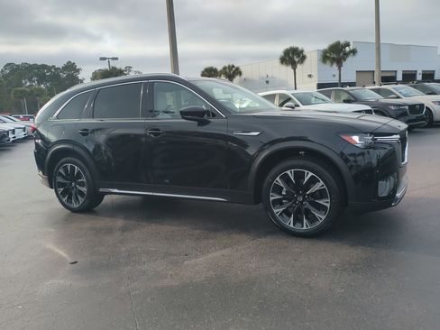 New 2026 MAZDA CX-90 Plug-In Hybrid w/ Premium Plus image 2