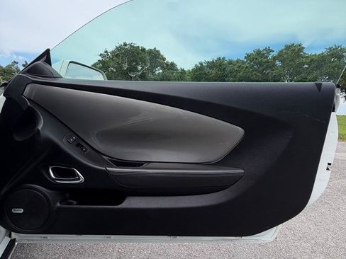 Used 2013 Chevrolet Camaro SS RWD image 12