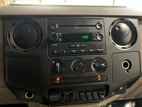 Used 2008 Ford F450 2WD Crew Cab Super Duty image 20