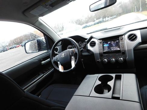 Used 2019 Toyota Tundra SR5 image 6