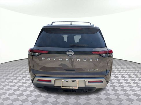 Used 2024 Nissan Pathfinder Platinum w/ Cargo Package FWD image 5