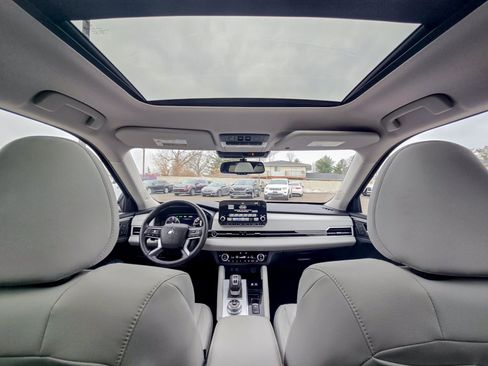 Used 2024 Mitsubishi Outlander SEL image 20