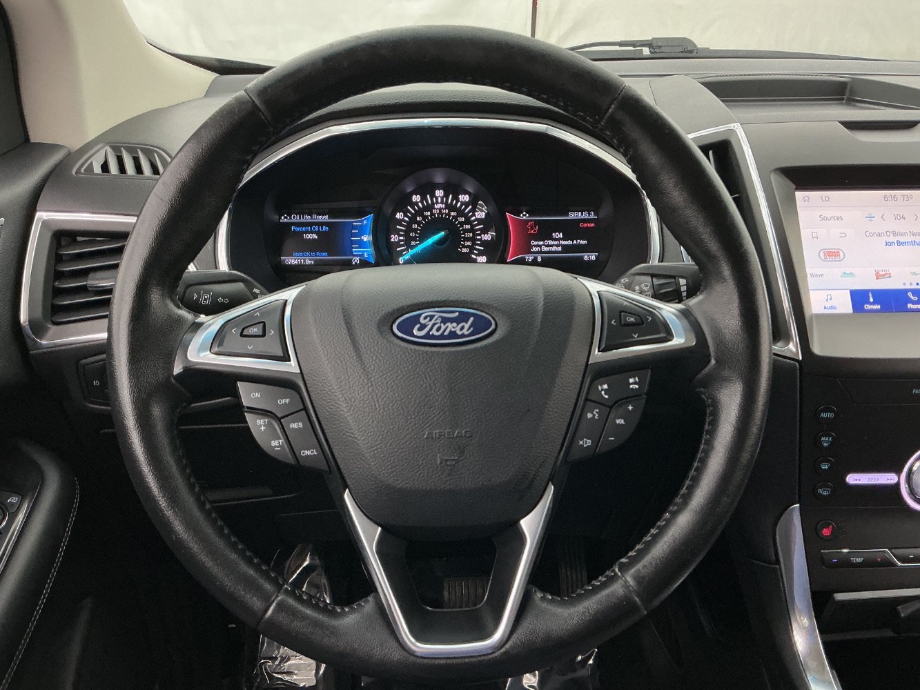 Used 2020 Ford Edge Titanium FWD image 31