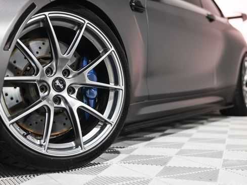 Used 2018 BMW M2 RWD image 4