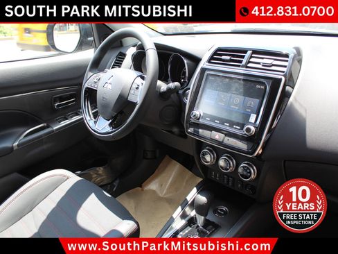 New 2025 Mitsubishi Outlander Sport SE image 10