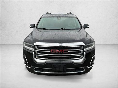 Used 2020 GMC Acadia SLT w/ Driver Alert Package II image 2