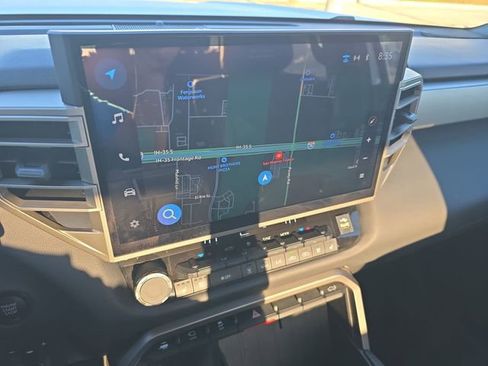 Used 2025 Toyota Tundra Limited image 19