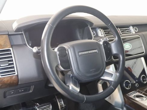 Used 2022 Land Rover Range Rover Westminster Edition image 6
