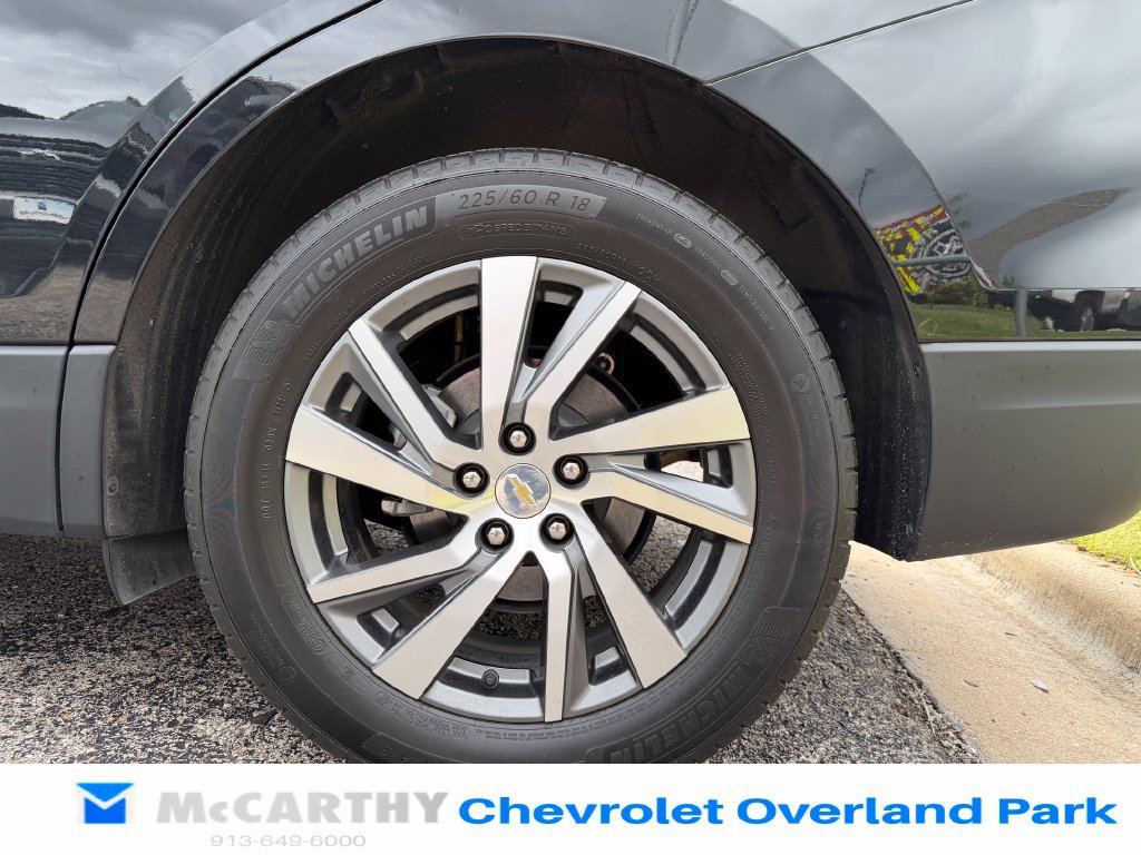 Used 2023 Chevrolet Equinox LT FWD image 9