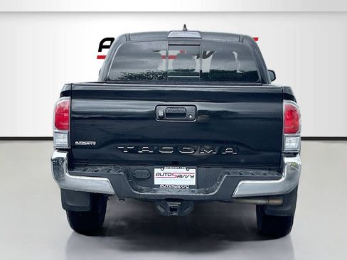 Used 2022 Toyota Tacoma TRD Sport w/ Black Out Package (TMS) AWD/4WD image 6