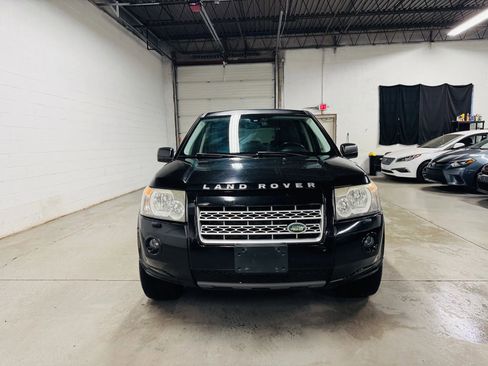Used 2010 Land Rover LR2 HSE AWD/4WD image 3