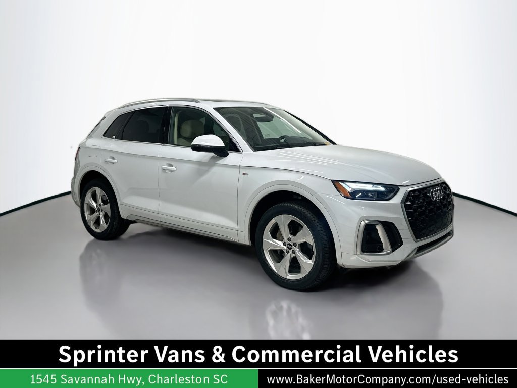 Used 2023 Audi Q5 2.0T Premium Plus w/ Premium Plus Package AWD/4WD image 7