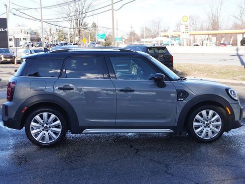 Used 2022 MINI Cooper Countryman S w/ Premium Package image 17
