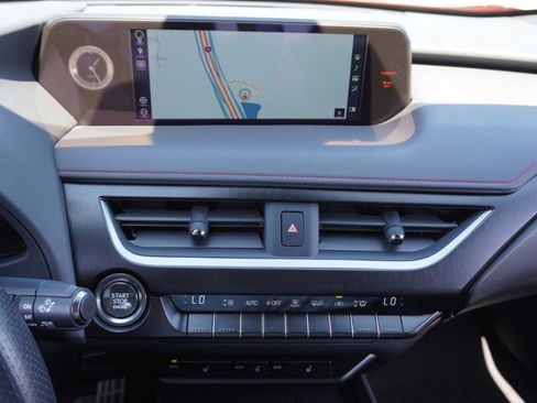 Used 2019 Lexus UX 200 F Sport image 16