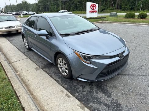 Used 2024 Toyota Corolla LE FWD image 7