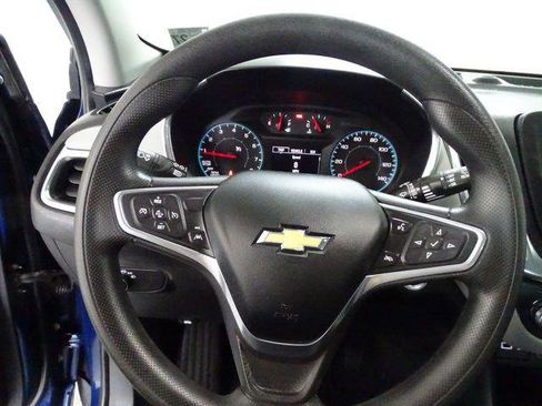 Certified 2022 Chevrolet Equinox LS AWD/4WD image 6