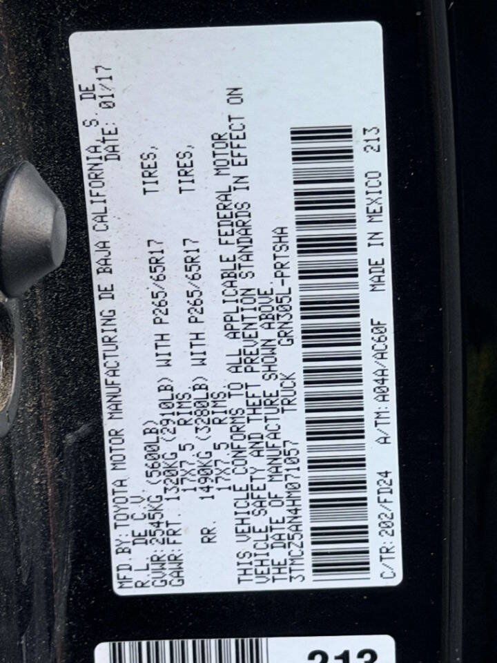 Used 2017 Toyota Tacoma TRD Sport w/ Tow Package (A/T) AWD/4WD image 21