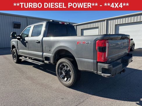 Used 2023 Ford F250 XL w/ STX Appearance Package image 6