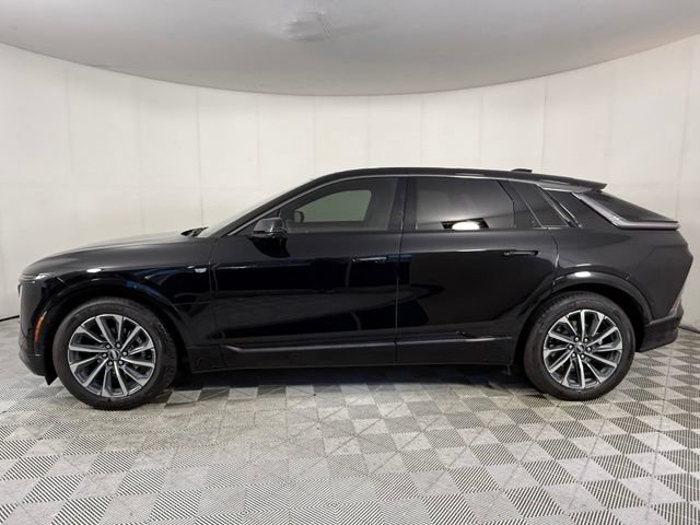 Certified 2024 Cadillac Lyriq Sport AWD/4WD image 3