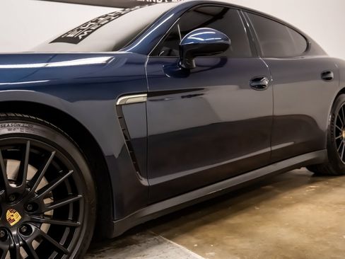 Used 2015 Porsche Panamera GTS AWD/4WD image 11
