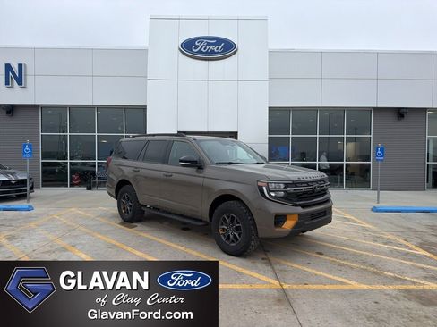 New 2026 Ford Expedition Tremor image 1