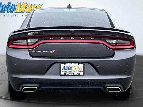 Used 2019 Dodge Charger SXT w/ Cold Weather Package AWD/4WD image 9