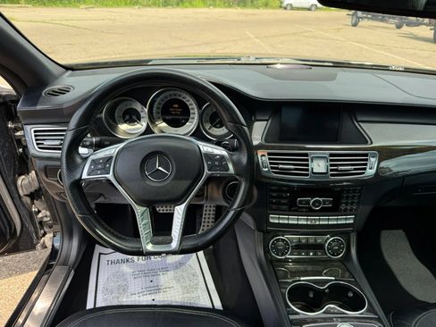 Used 2013 Mercedes-Benz CLS 550 4MATIC image 12