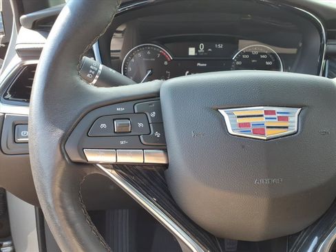 Certified 2024 Cadillac XT6 Premium Luxury w/ LPO, Floor Liner Package image 31